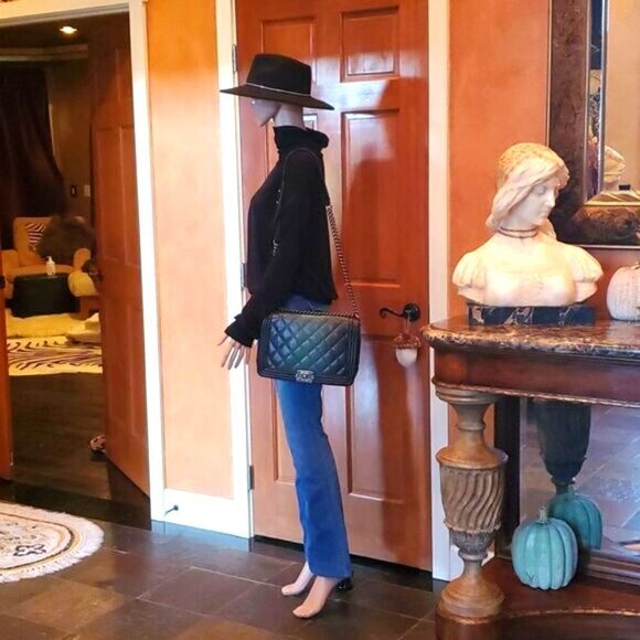 Chanel Authenticate Boy Bag Green Ombre,Gun Metal Hardware! Excellent Condition - Picture 14 of 17